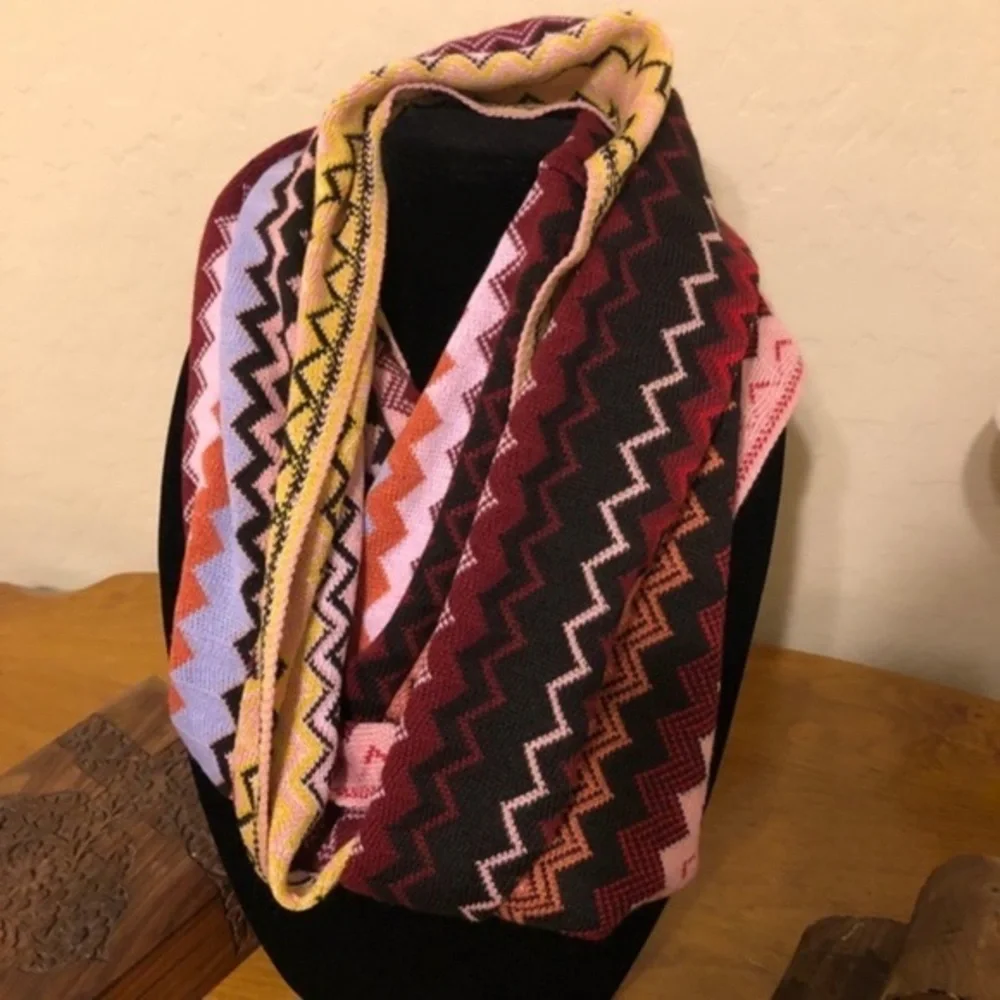 Infinity Scarf Multicolor Stripe